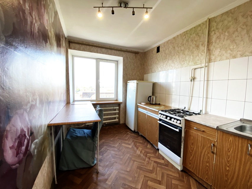 Продажа 2-комнатной квартиры 48 м², Крылова ул.