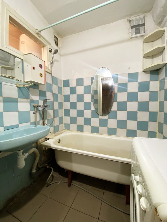 Продажа 2-комнатной квартиры 48 м², Крылова ул.