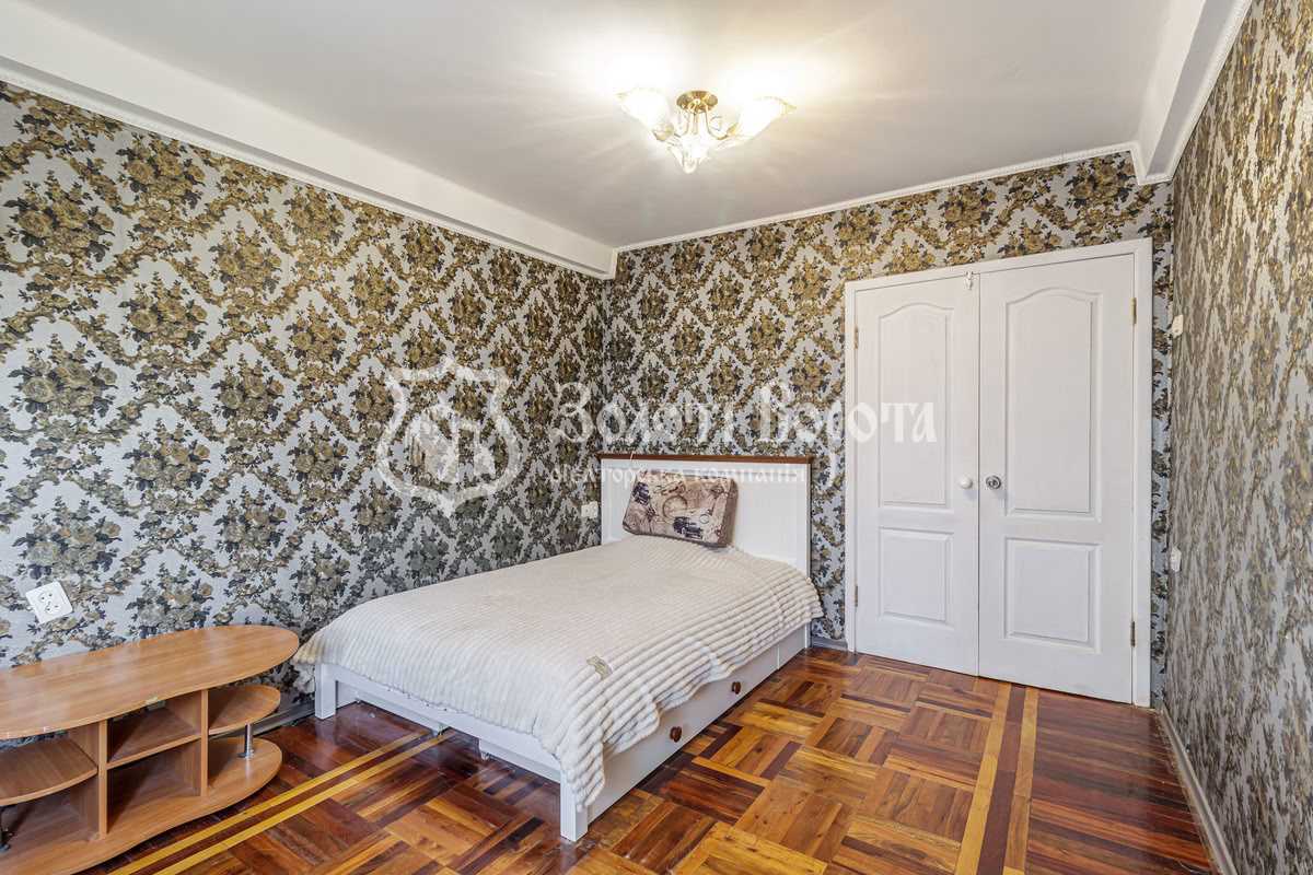 Продаж 2-кімнатної квартири 49.3 м², Курнатовського, 22