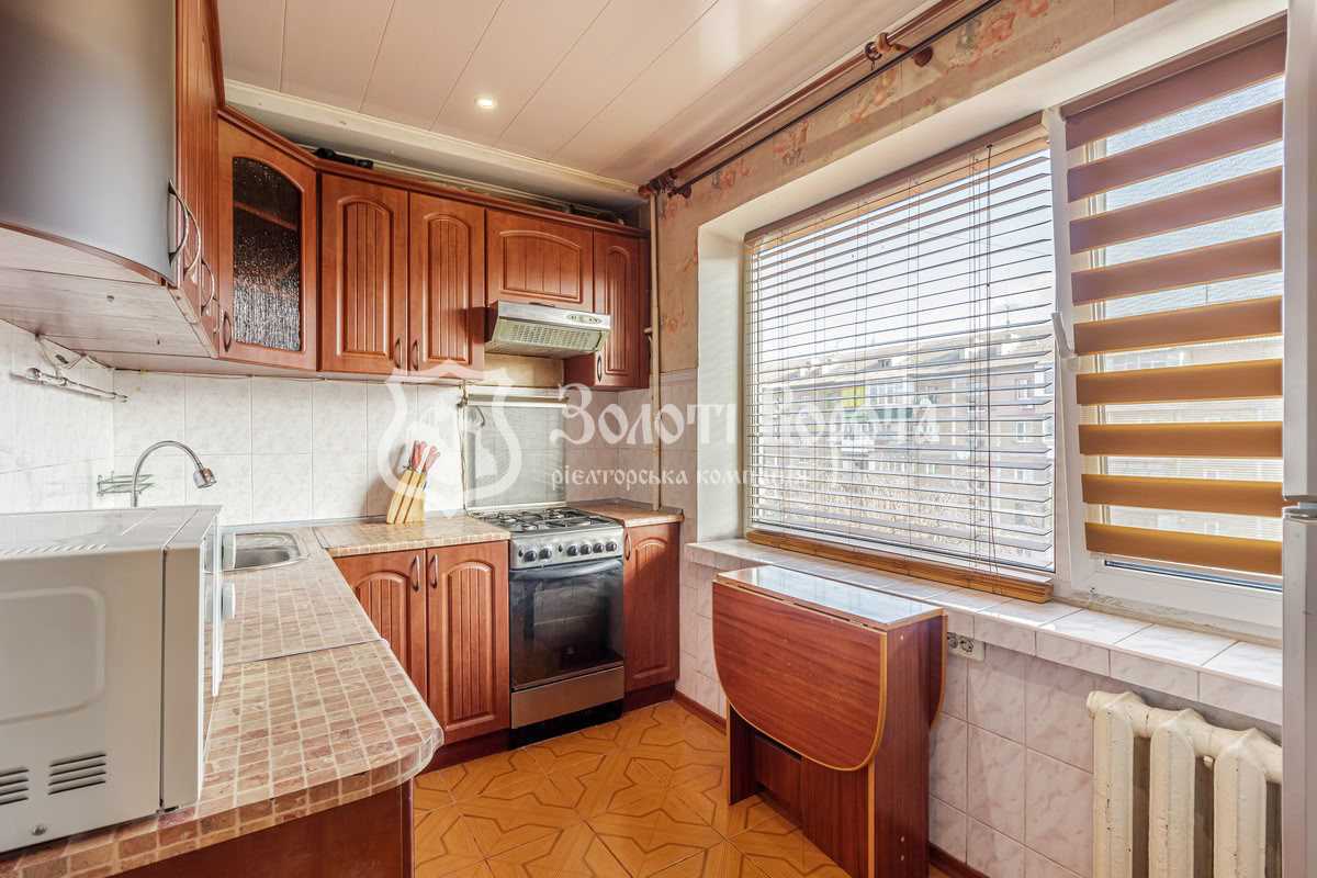 Продаж 2-кімнатної квартири 49.3 м², Курнатовського, 22