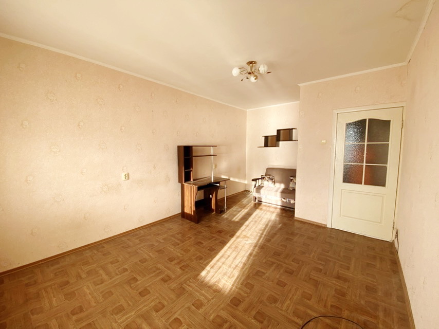Продажа 1-комнатной квартиры 35 м², Лазурная ул.