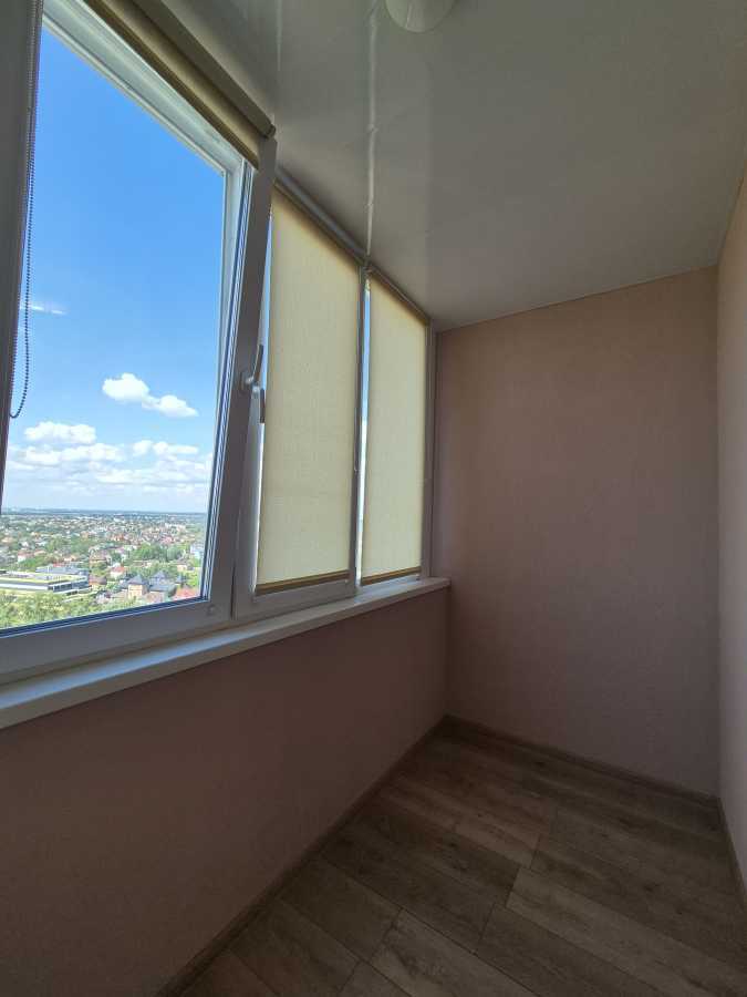 Продажа 1-комнатной квартиры 40 м², Академика Глушкова просп., 101