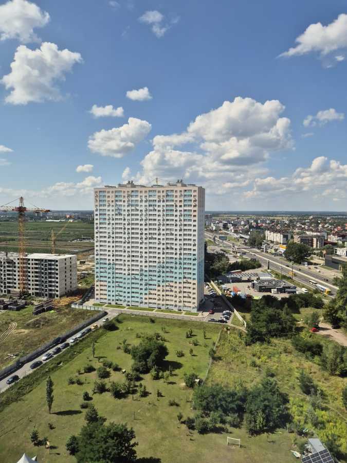 Продажа 1-комнатной квартиры 40 м², Академика Глушкова просп., 101