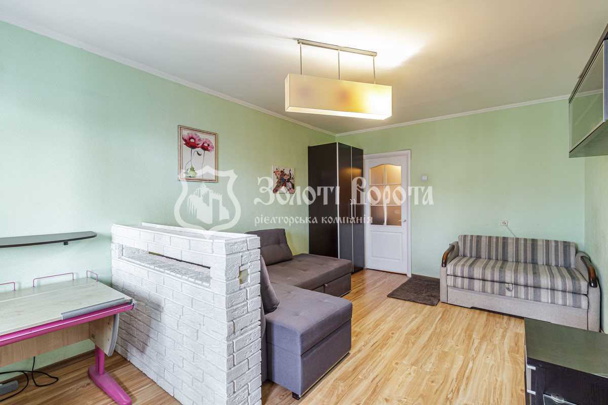 Продажа 1-комнатной квартиры 41.5 м², Леонида Быкова бул., 6
