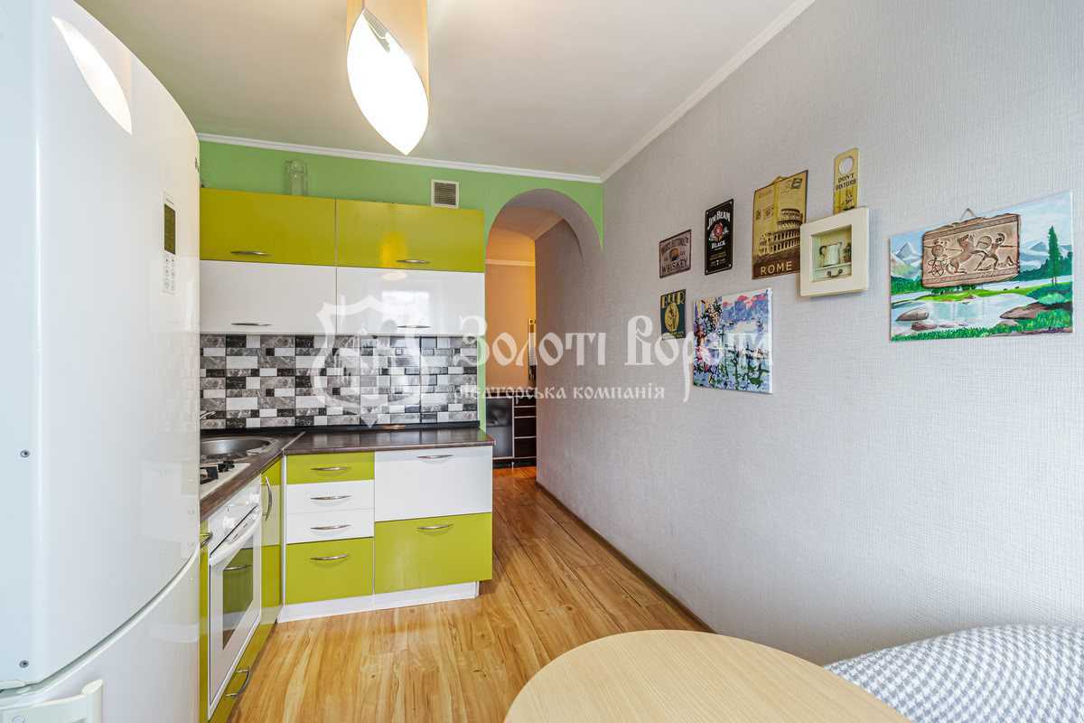 Продажа 1-комнатной квартиры 41.5 м², Леонида Быкова бул., 6