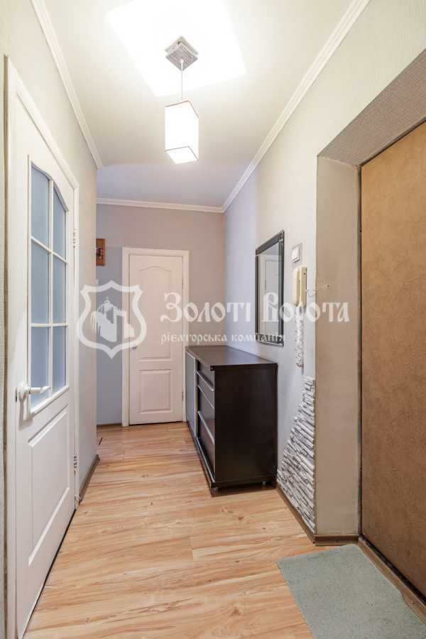 Продажа 1-комнатной квартиры 41.5 м², Леонида Быкова бул., 6