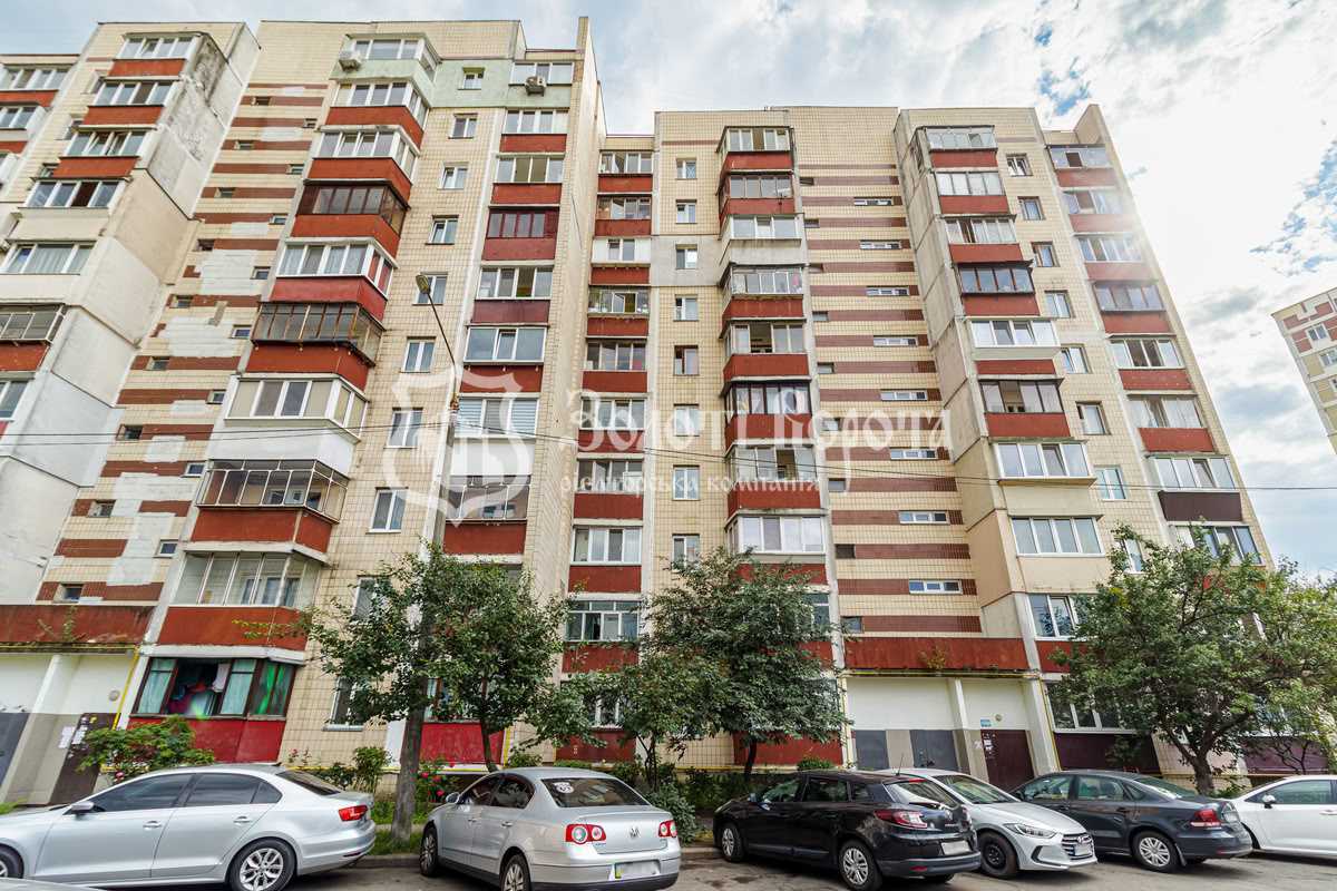 Продажа 1-комнатной квартиры 41.5 м², Леонида Быкова бул., 6