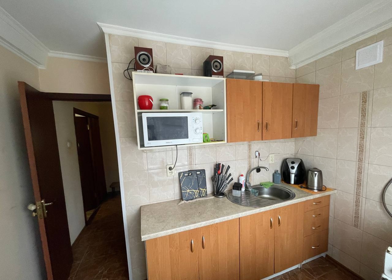 Продажа 3-комнатной квартиры 54 м²