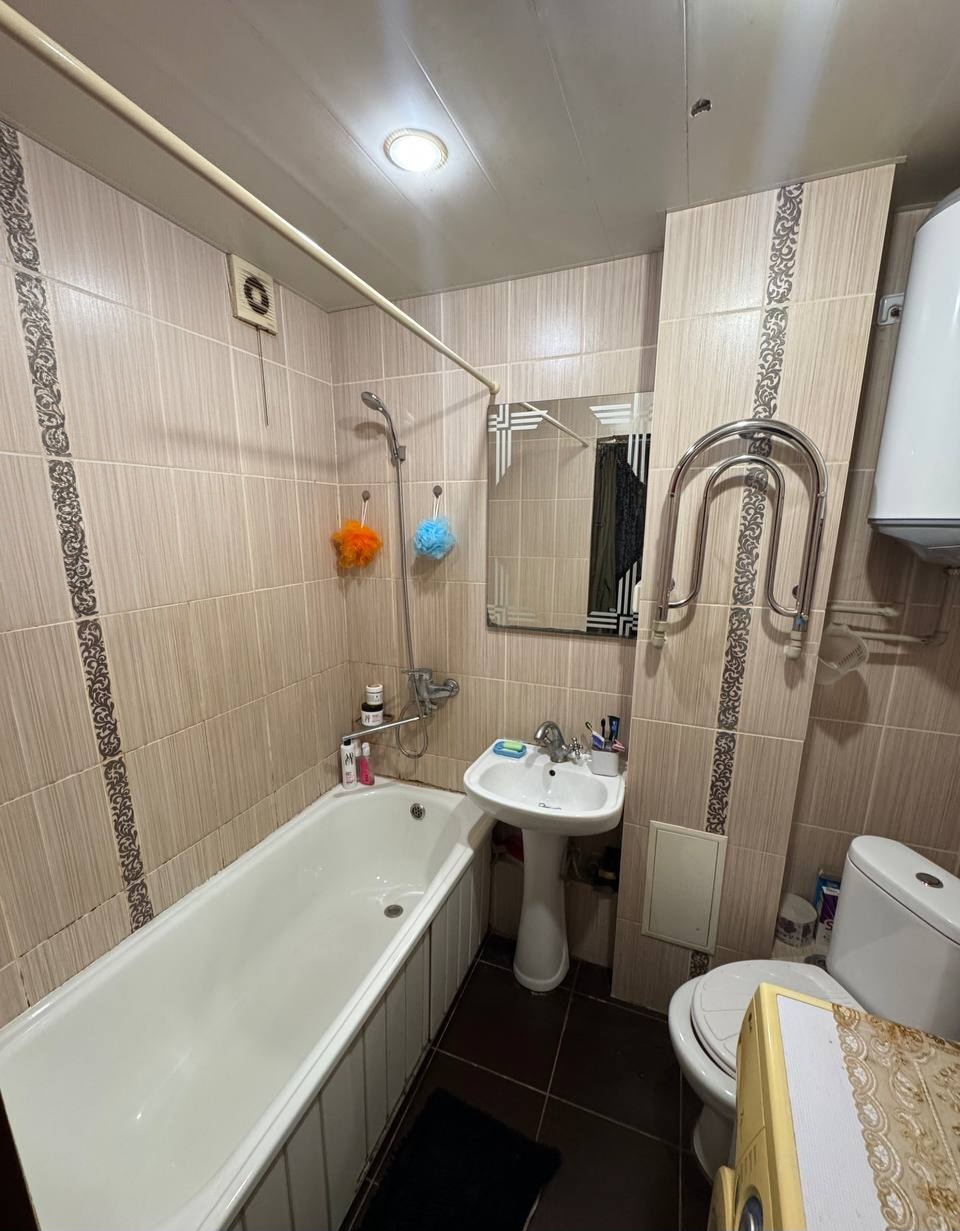 Продажа 3-комнатной квартиры 54 м²