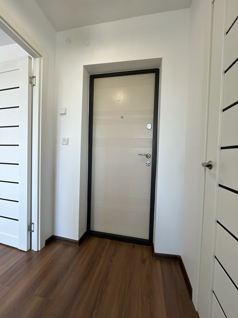 Продаж 1-кімнатної квартири 20.6 м², Володимира Великого вул., 32