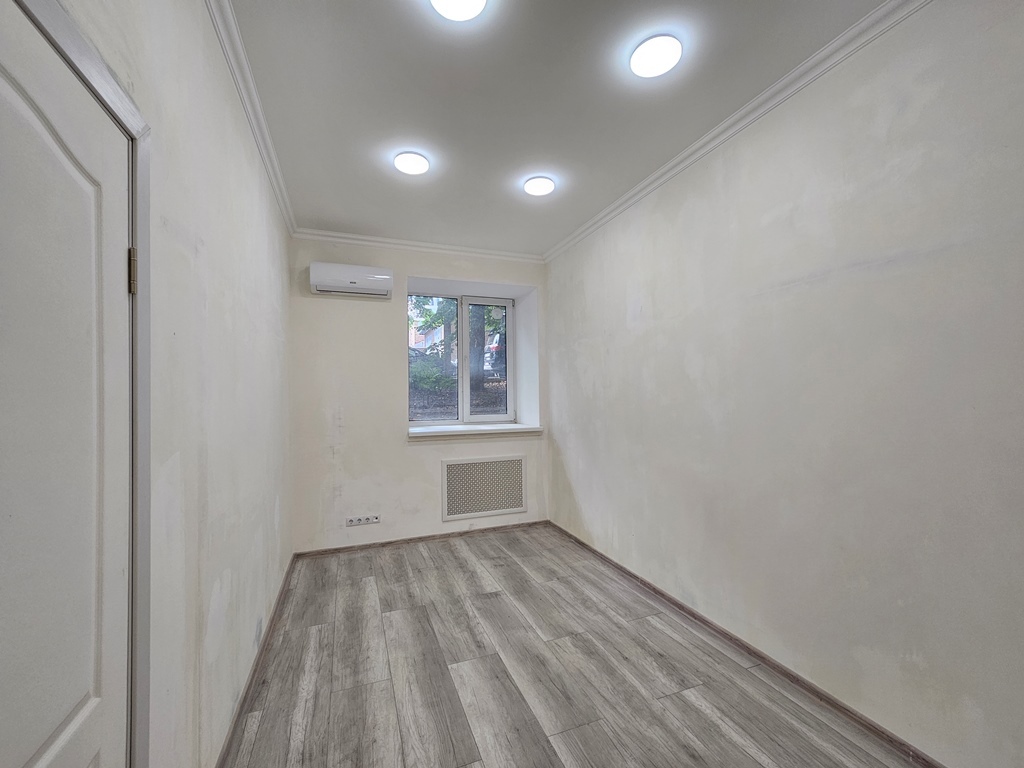 Аренда помещения свободного назначения 130 м², Михаила Грушевского ул., 28/2