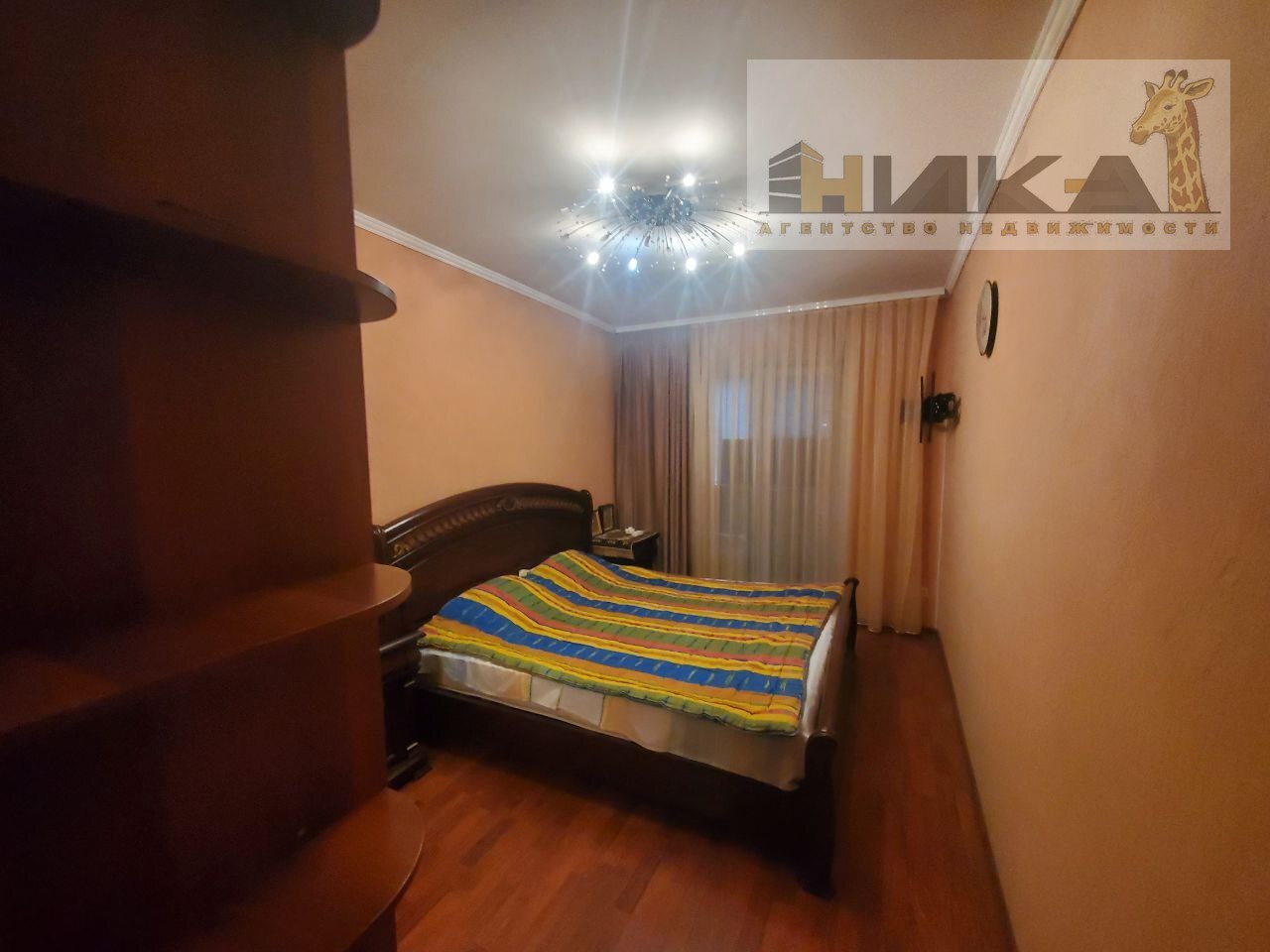 Продажа 3-комнатной квартиры 65 м², Днепровская ул.