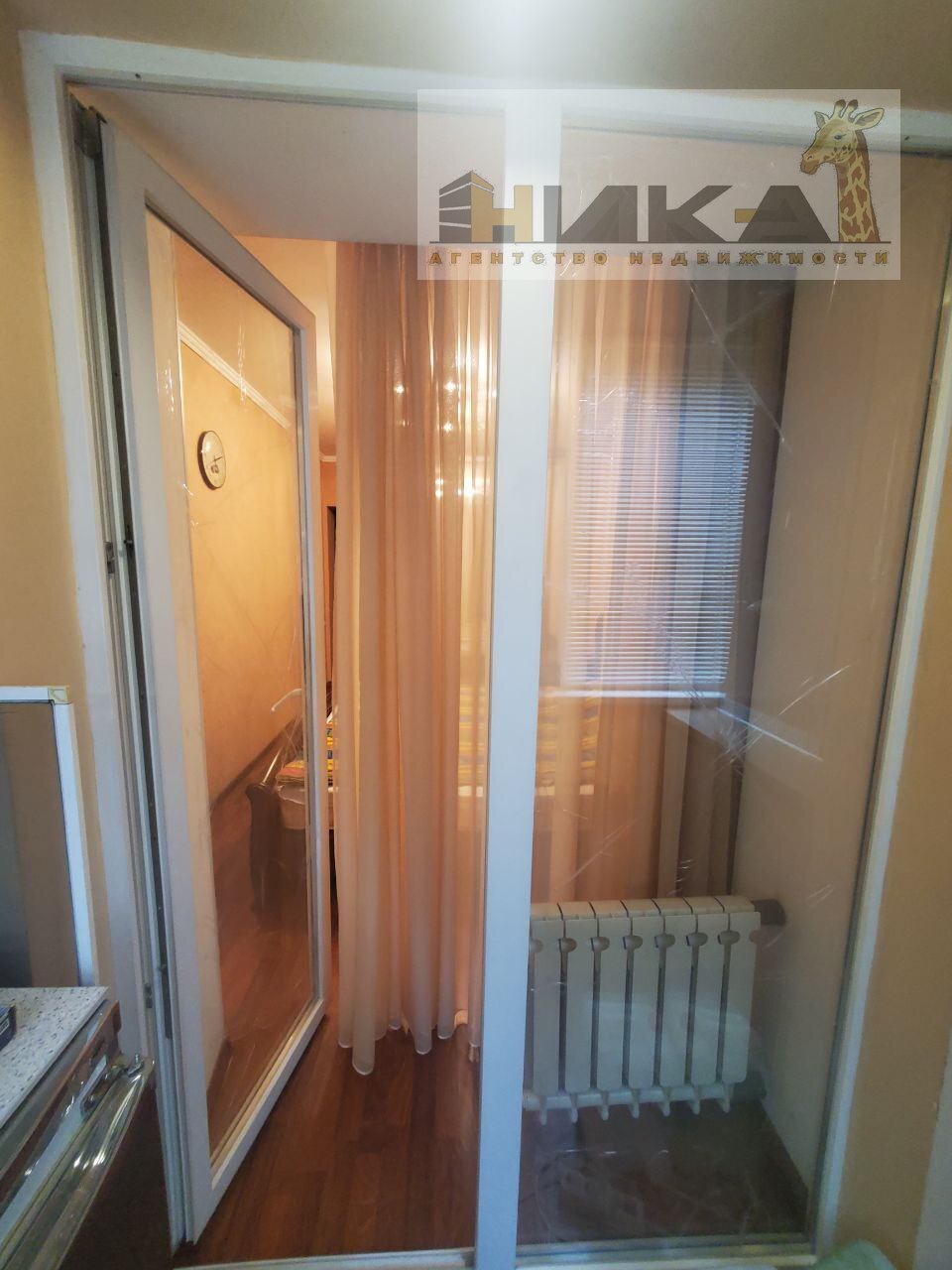 Продажа 3-комнатной квартиры 65 м², Днепровская ул.
