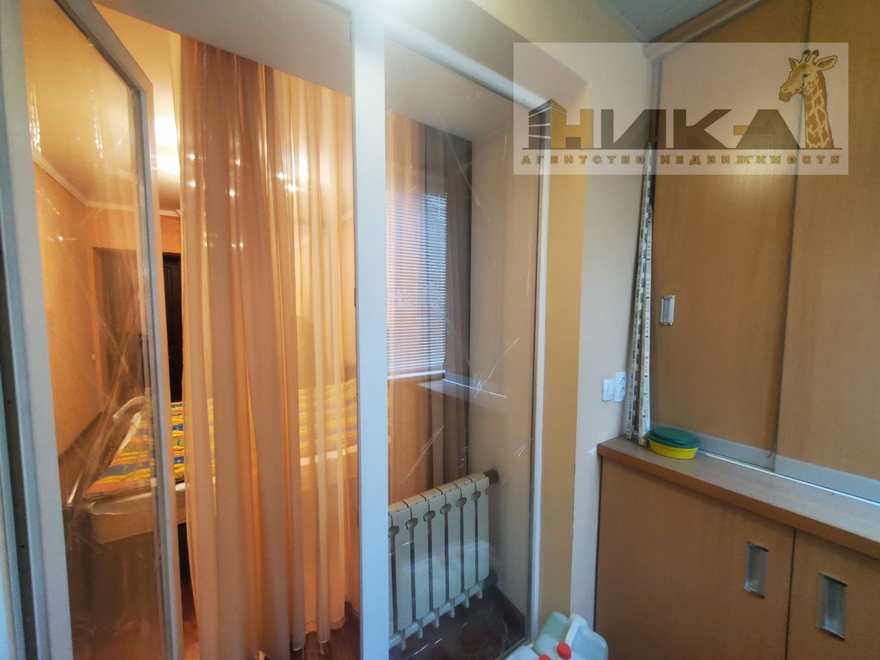 Продажа 3-комнатной квартиры 65 м², Днепровская ул.