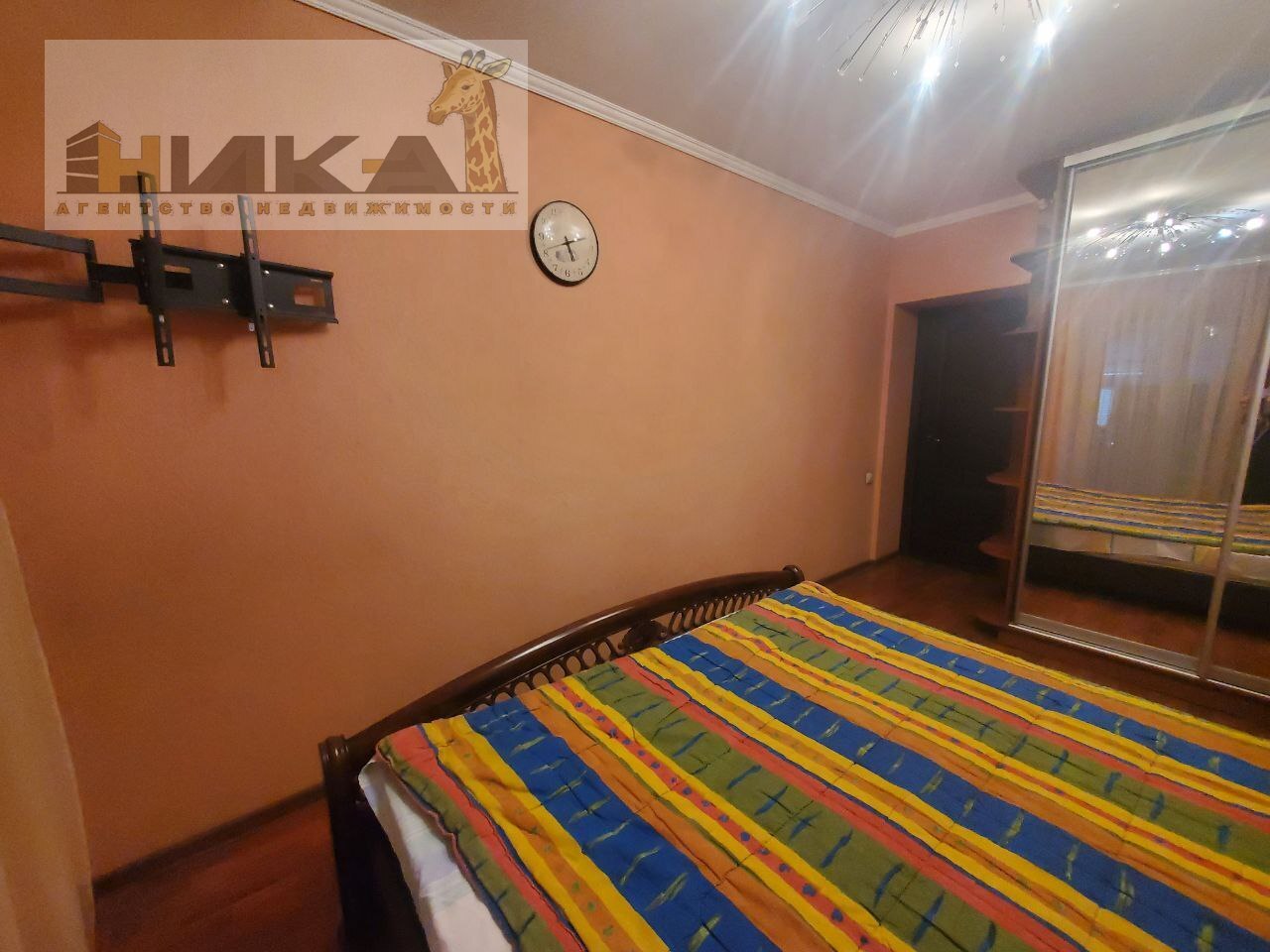 Продажа 3-комнатной квартиры 65 м², Днепровская ул.