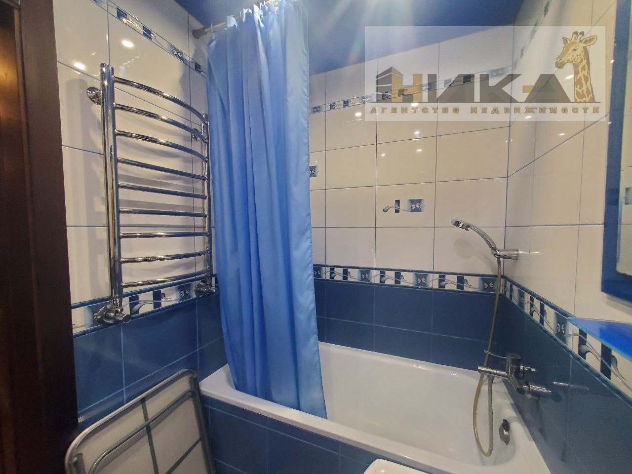 Продажа 3-комнатной квартиры 65 м², Днепровская ул.