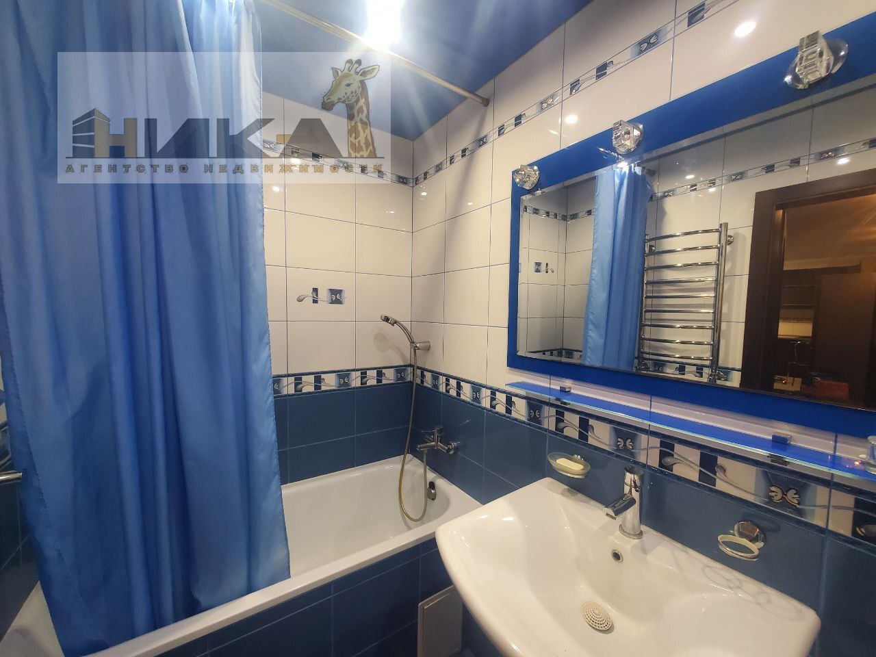 Продажа 3-комнатной квартиры 65 м², Днепровская ул.