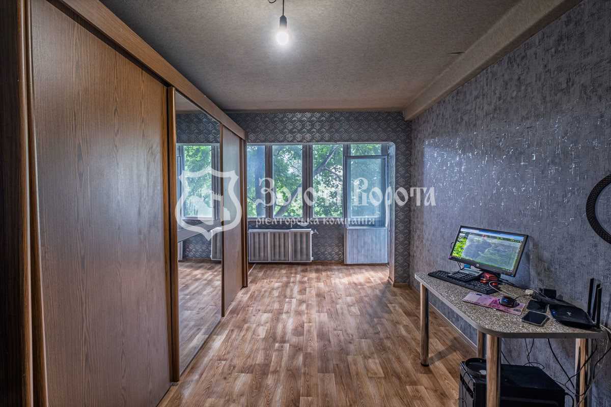 Продажа 2-комнатной квартиры 53 м², Васильковская ул., 8