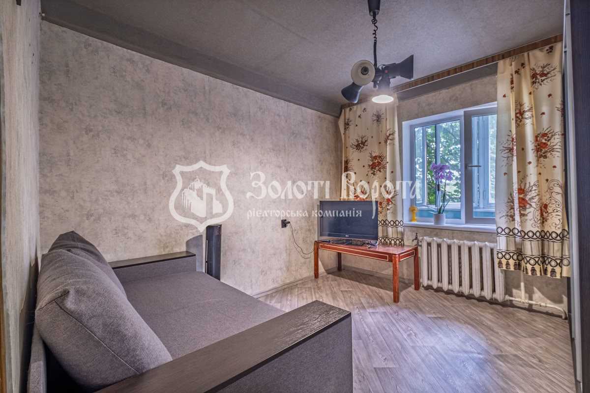 Продажа 2-комнатной квартиры 53 м², Васильковская ул., 8