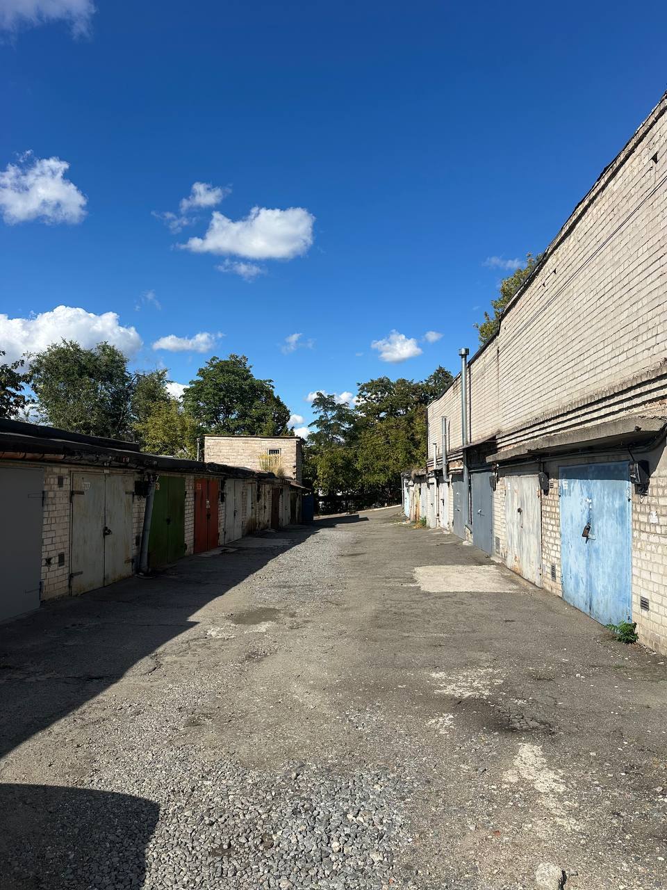 Продажа гаража 18.72 м², Николая Руденко ул.