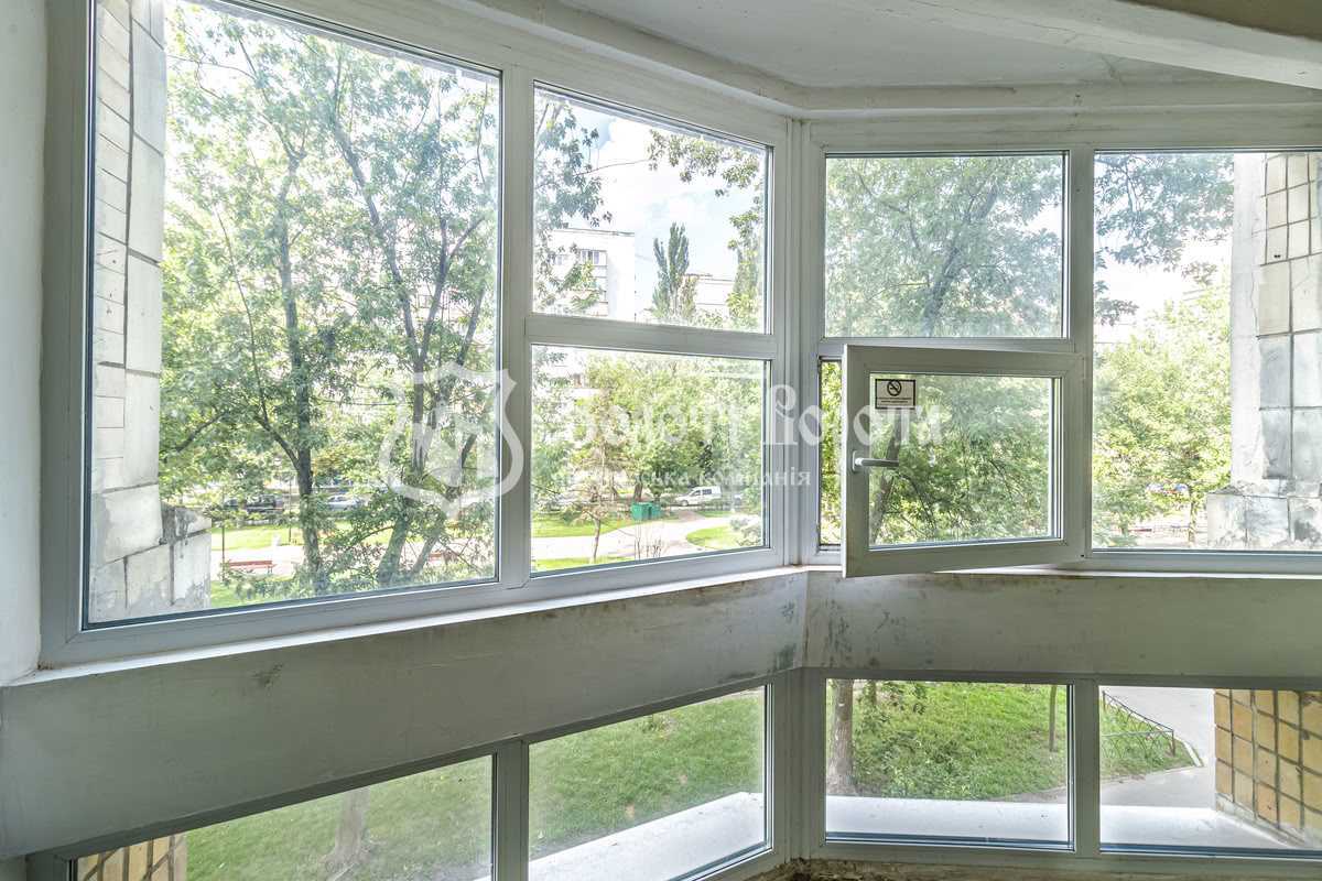 Продажа 2-комнатной квартиры 41.2 м², Русановский бул., 4