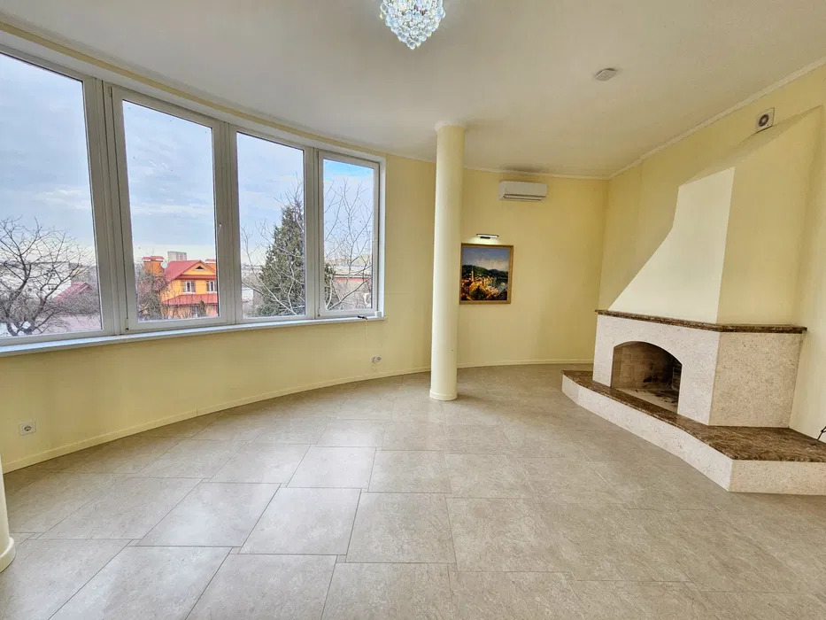 Аренда дома 550 м², Добрый Путь ул.