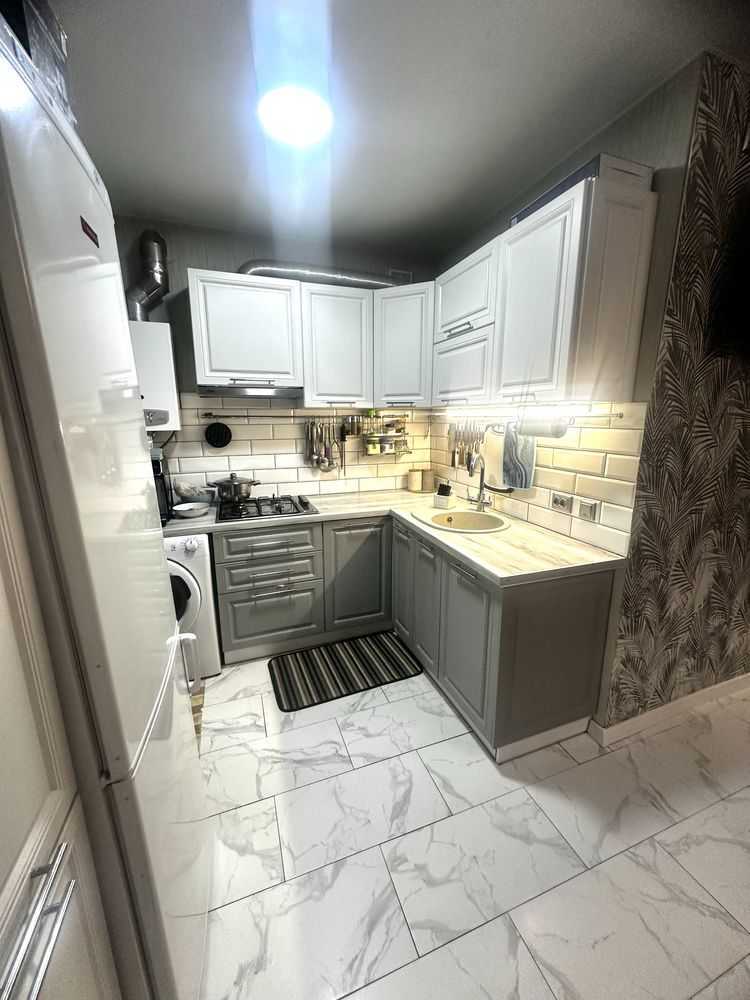 Продажа 2-комнатной квартиры 42 м²