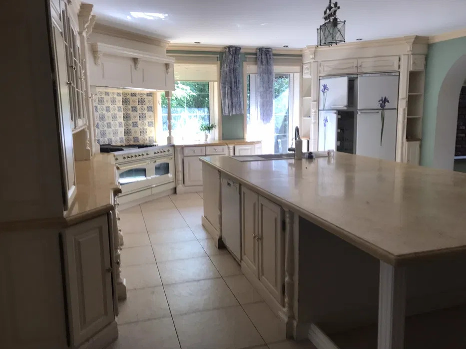 Аренда дома 1400 м², Науки просп.