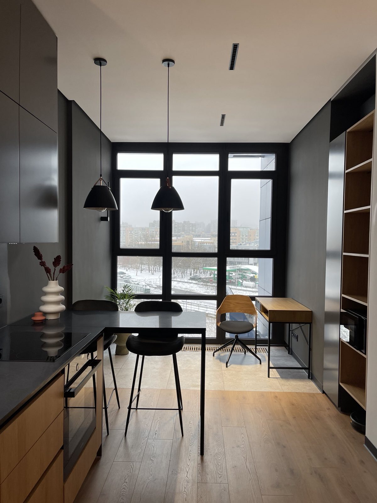 Оренда 1-кімнатної квартири 54 м², Микільсько-Слобідська вул., 3Б