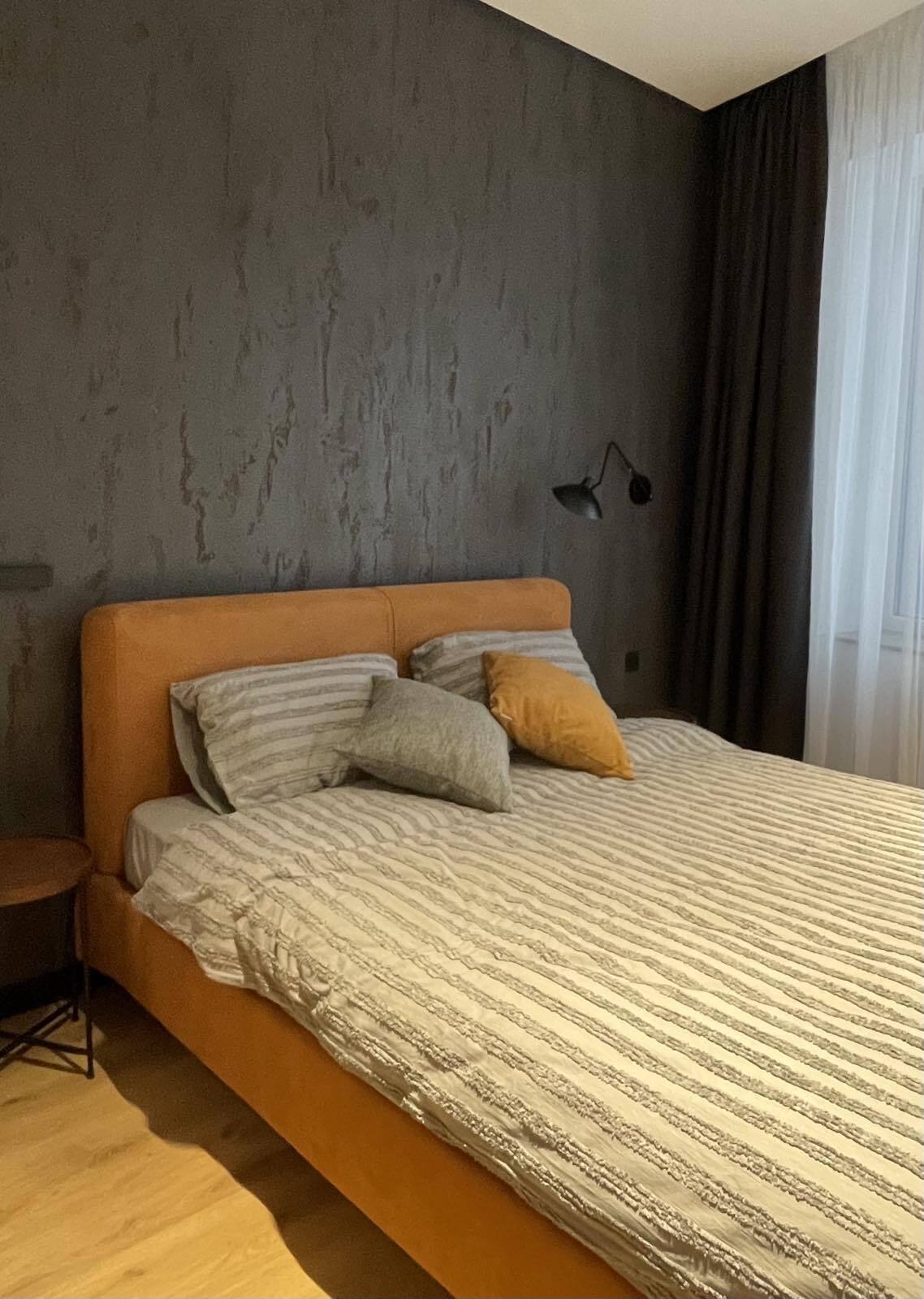 Оренда 1-кімнатної квартири 54 м², Микільсько-Слобідська вул., 3Б
