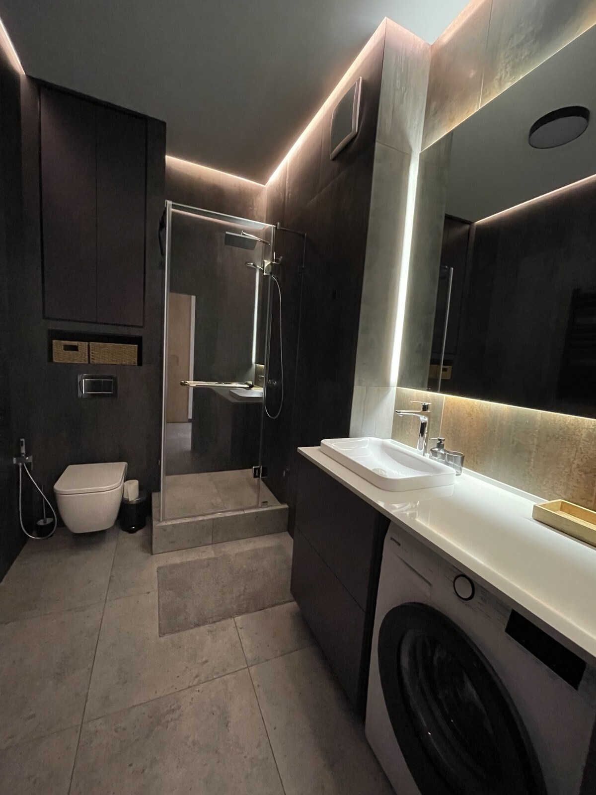 Оренда 1-кімнатної квартири 54 м², Микільсько-Слобідська вул., 3Б