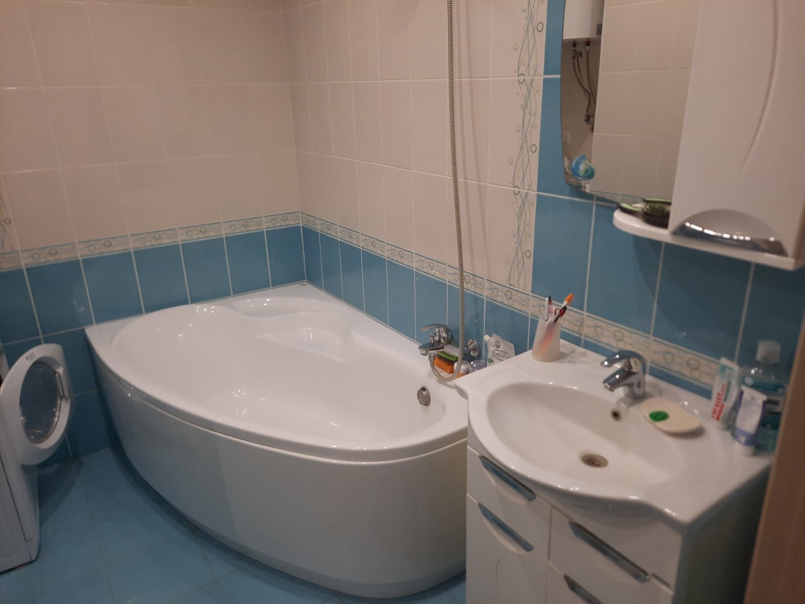 Продажа 1-комнатной квартиры 62 м²