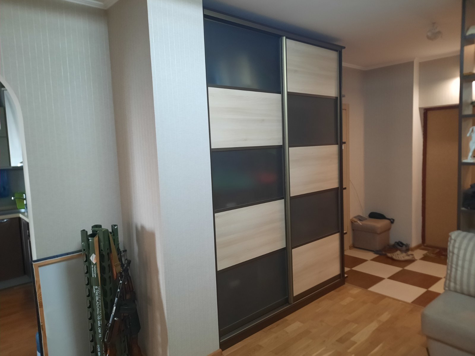 Продажа 1-комнатной квартиры 62 м²