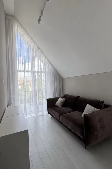 Оренда будинку 145 м², Ломоносова вул.
