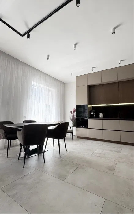 Оренда будинку 145 м², Ломоносова вул.