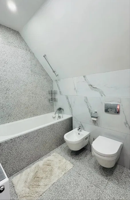 Оренда будинку 145 м², Ломоносова вул.
