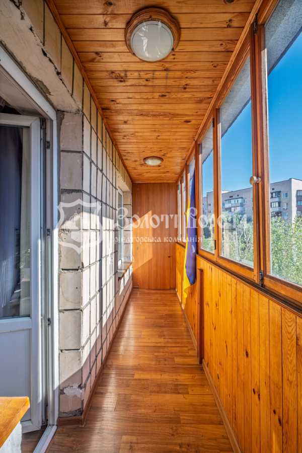 Продажа 1-комнатной квартиры 28 м², Жолудева ул., 1