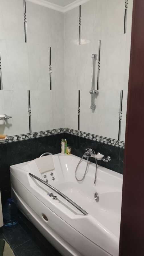 Продажа 3-комнатной квартиры 102 м², Петра Чаадаева ул., 2