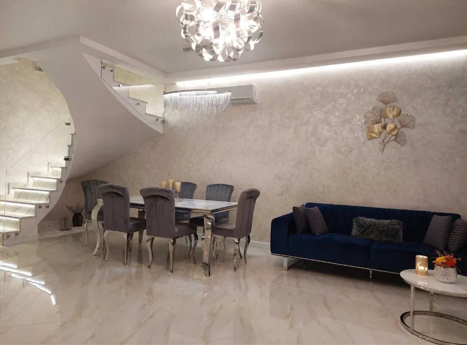 Аренда дома 127 м², Голосеевская пл.