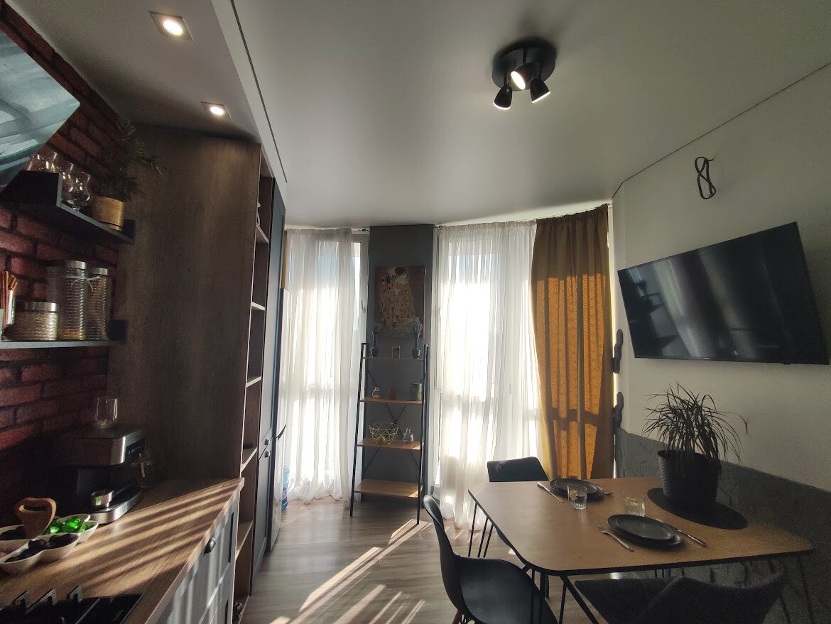 Продажа 2-комнатной квартиры 57.2 м², Университетская ул., 2