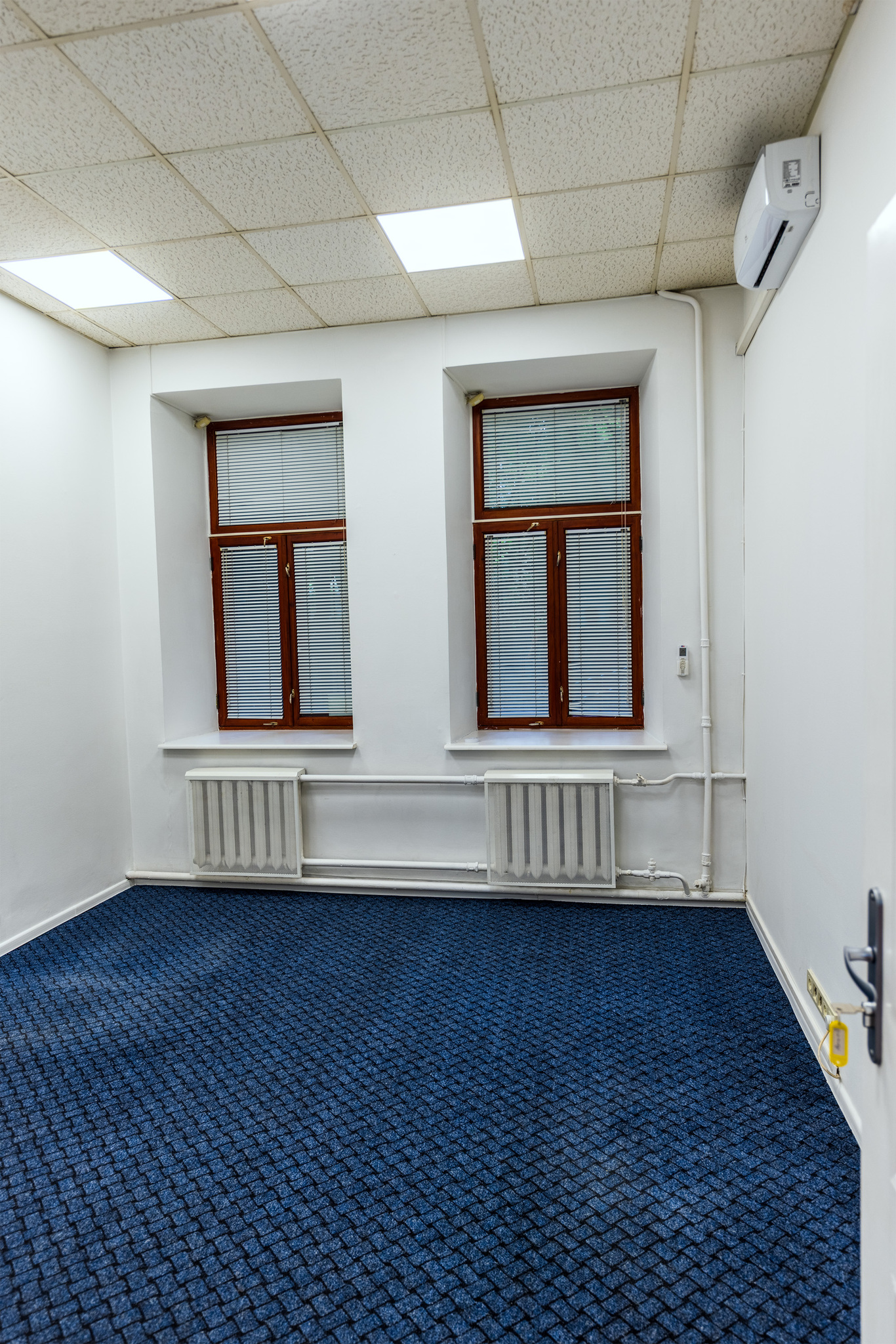 Аренда офиса 135 м², Олеся Гончара ул., 44