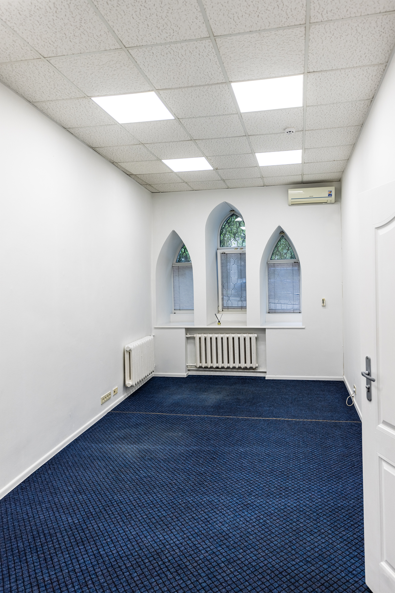 Аренда офиса 135 м², Олеся Гончара ул., 44