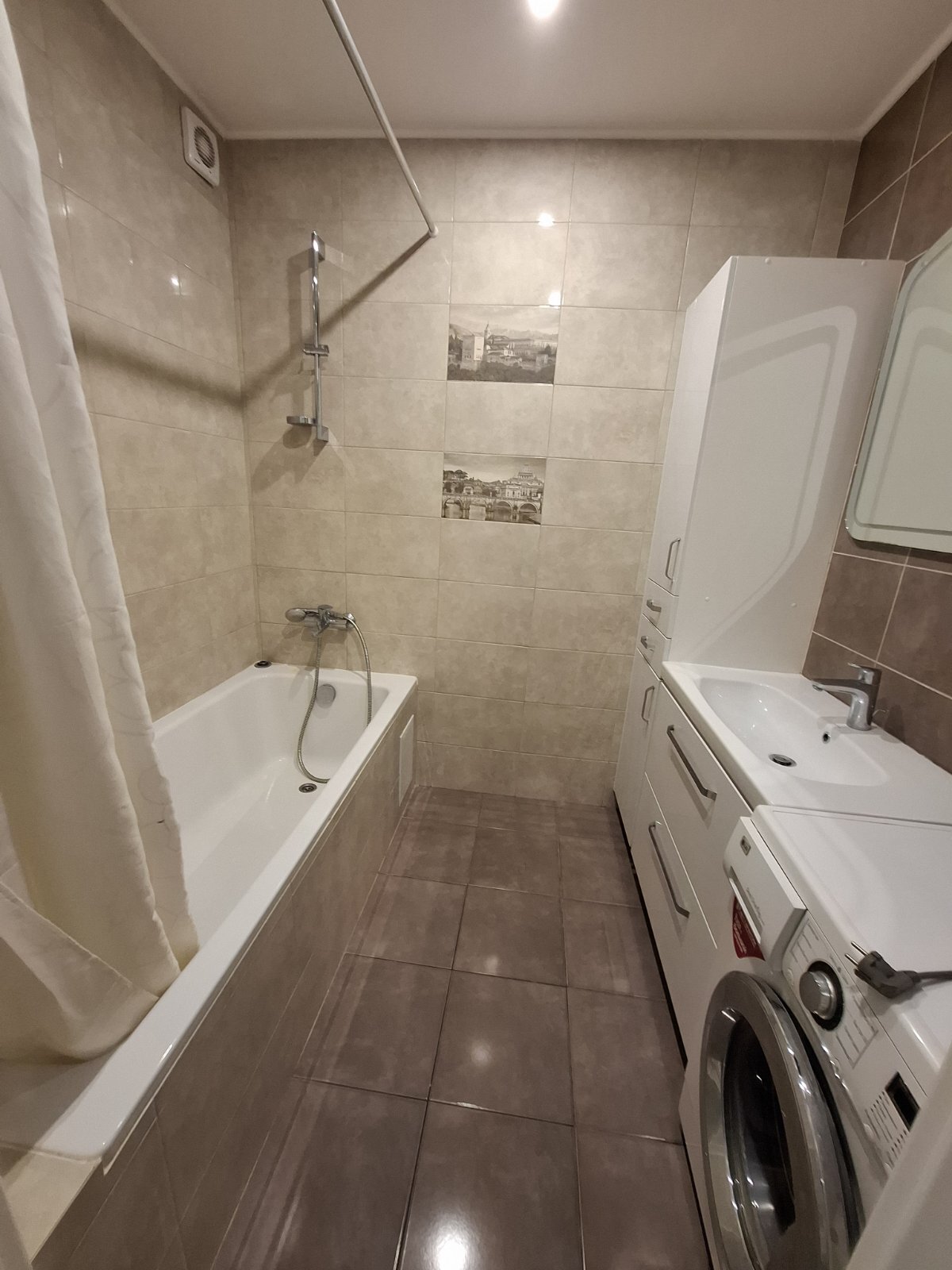 Оренда 2-кімнатної квартири 77 м², Сергія Данченка вул., 5