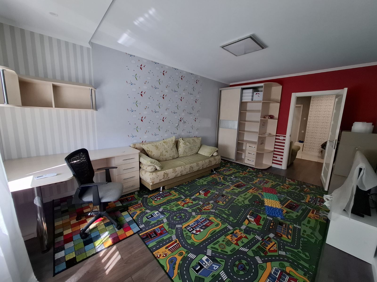 Оренда 2-кімнатної квартири 77 м², Сергія Данченка вул., 5