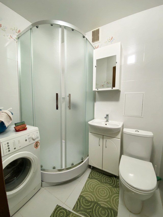 Продажа 2-комнатной квартиры 42.5 м², Генерала Карпенко ул.