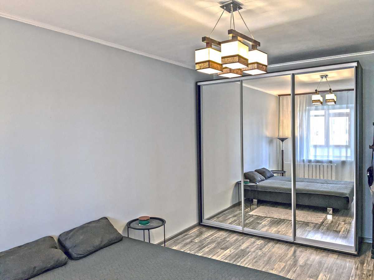 Продажа 3-комнатной квартиры 98 м², Елены Пчилки ул., 2Б