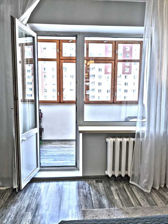 Продажа 3-комнатной квартиры 98 м², Елены Пчилки ул., 2Б