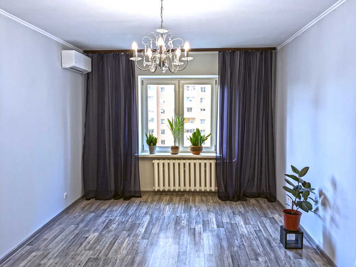 Продажа 3-комнатной квартиры 98 м², Елены Пчилки ул., 2Б