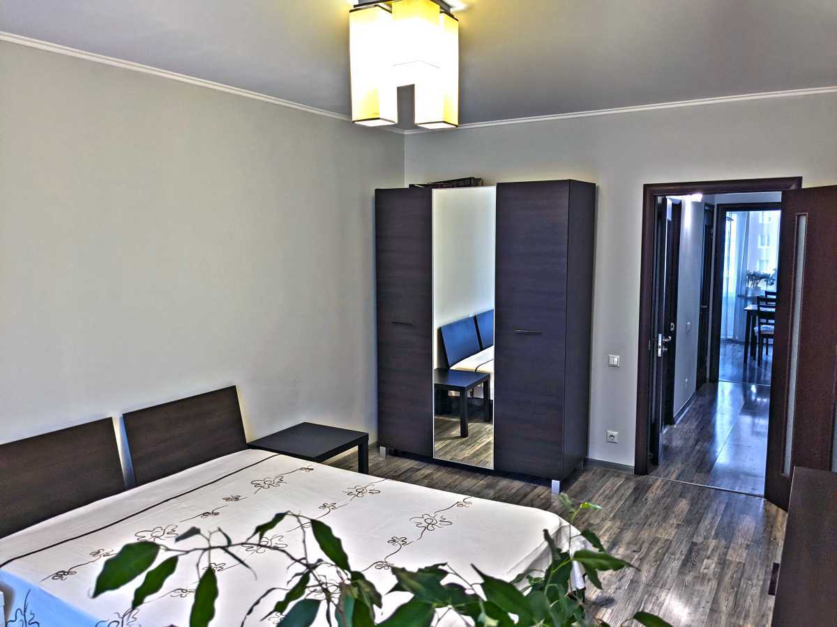 Продажа 3-комнатной квартиры 98 м², Елены Пчилки ул., 2Б