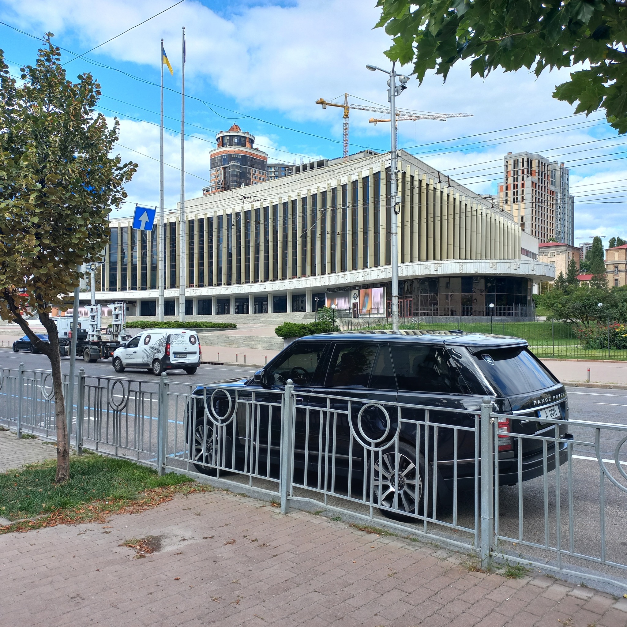 Продажа 3-комнатной квартиры 51.9 м², Большая Васильковская ул., 114